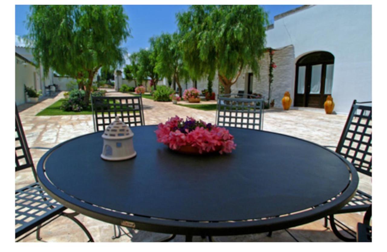 Room In Bb - Stunning Quadruple Room In Ancient Masseria Near The Sea In A Quiet Olive Trees Остуни Екстериор снимка